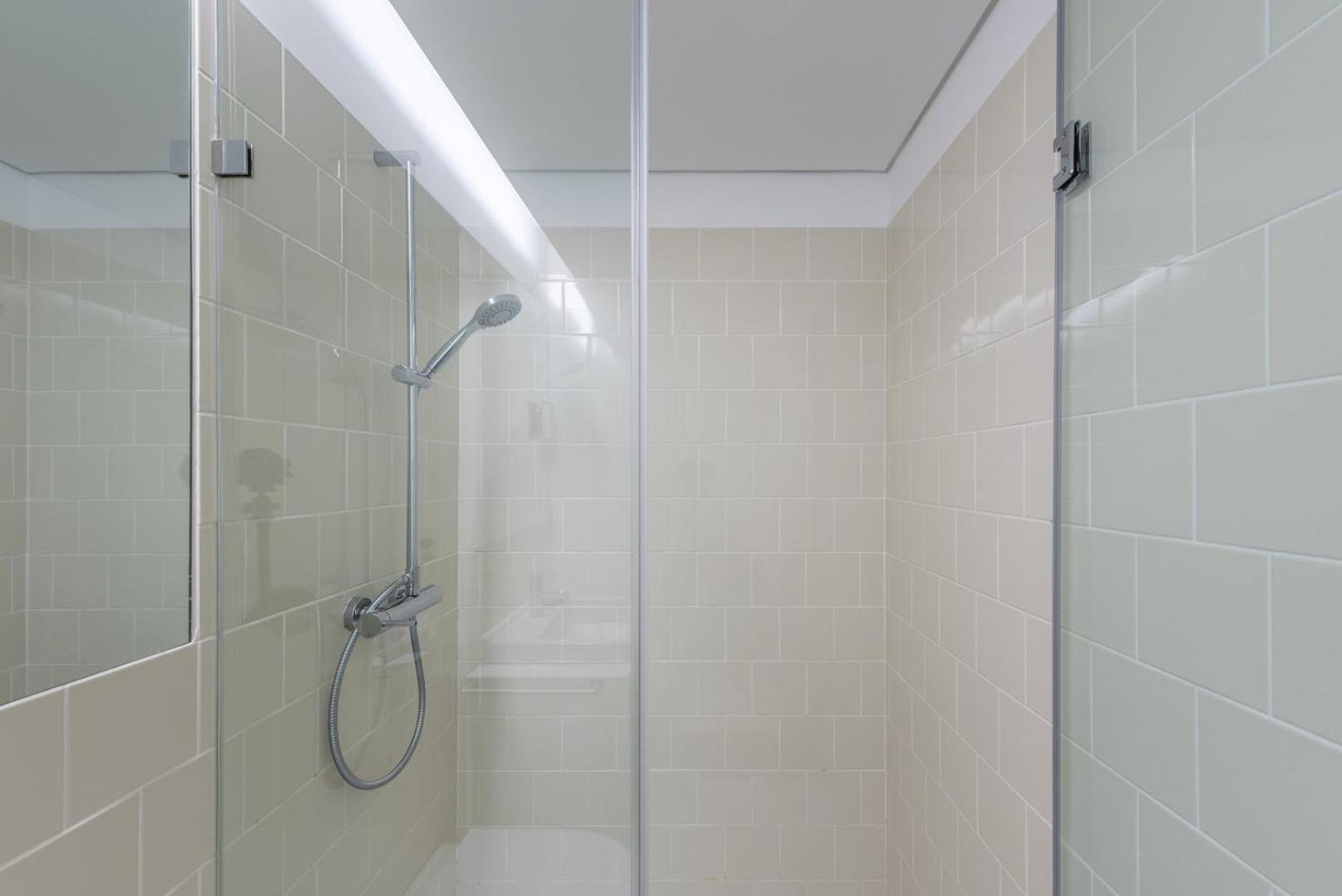 Guestready - Chic City Nest In Porto Bagian luar foto